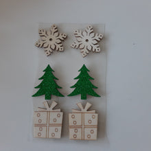 Load image into Gallery viewer, ShokART Christmas Wooden Embellishments - 6 Pieces - 2 options

