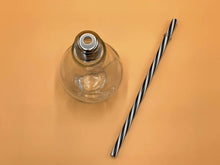 Load image into Gallery viewer, Glass Light Bulb shape. With straw and metal cap, in 3 colours
